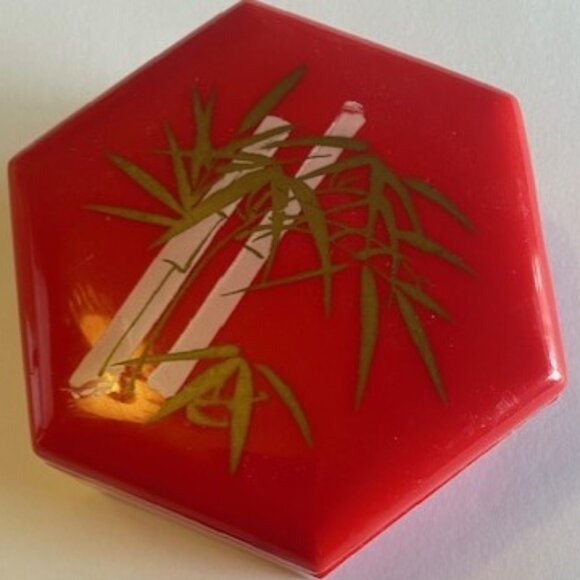 7 vintage, butterfly pins, and plastic keepsake box - Picture 2 of 6